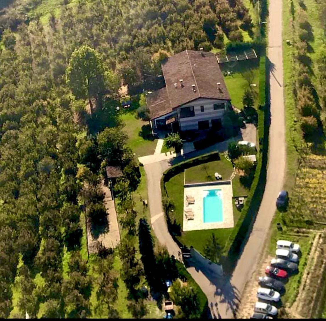 Agriturismo Bottega Di Rosanna 카스타뇰레 란제 외부 사진