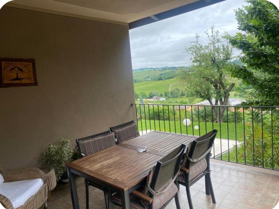 Agriturismo Bottega Di Rosanna 카스타뇰레 란제 외부 사진