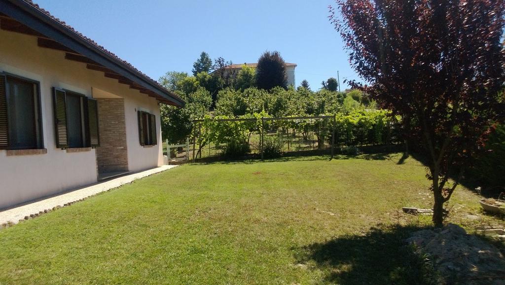 Agriturismo Bottega Di Rosanna 카스타뇰레 란제 외부 사진